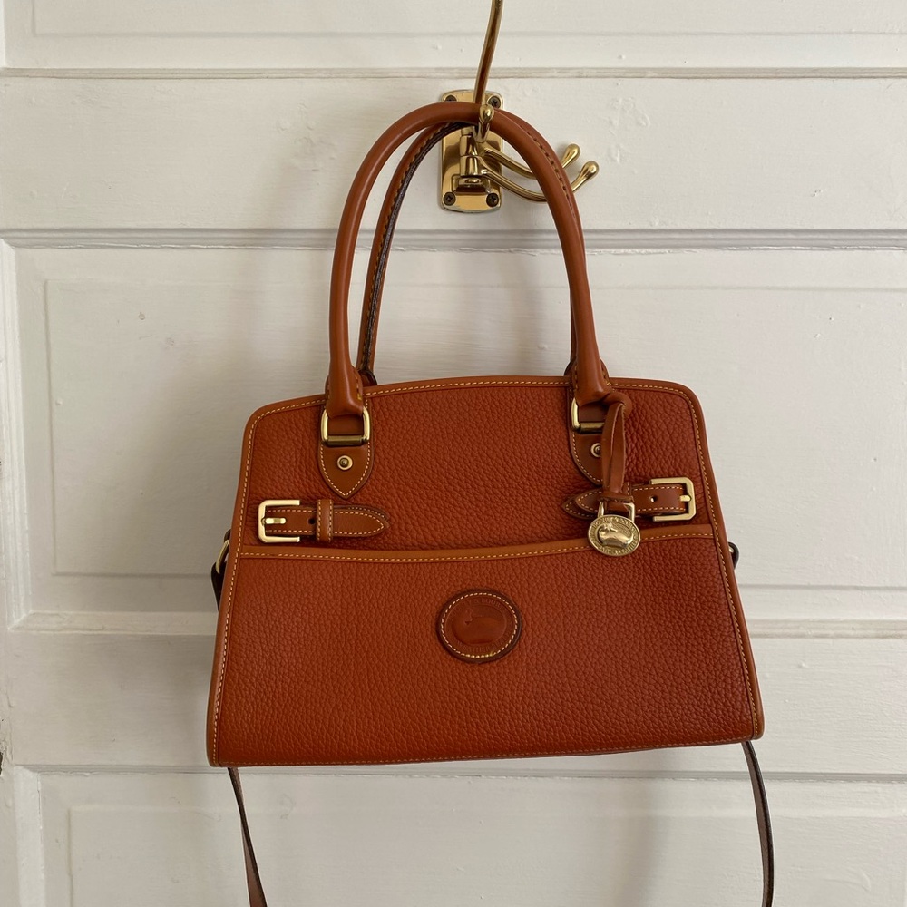 Dooney & Bourke All Weather Leather Vintage Classic Tan Crossbody Handbag